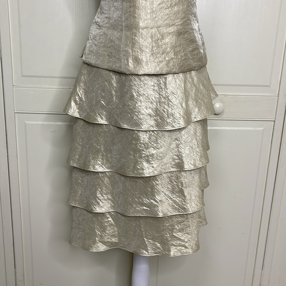 Jessica Howard 2Pc Champagne Satin Hammered Tiered Dress & Blazer Sz 16 Sheath - Picture 9 of 16